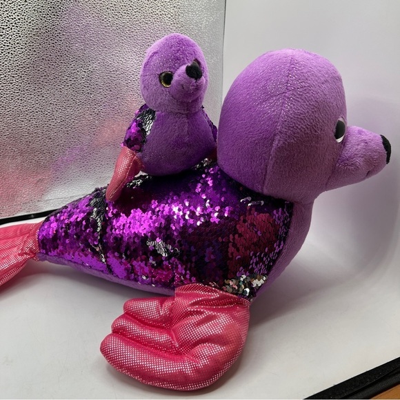 Adventure Planet Color Changing Sequin 2 Piece Seal Toy Plush Stuffed Animals - Picture 2 of 13